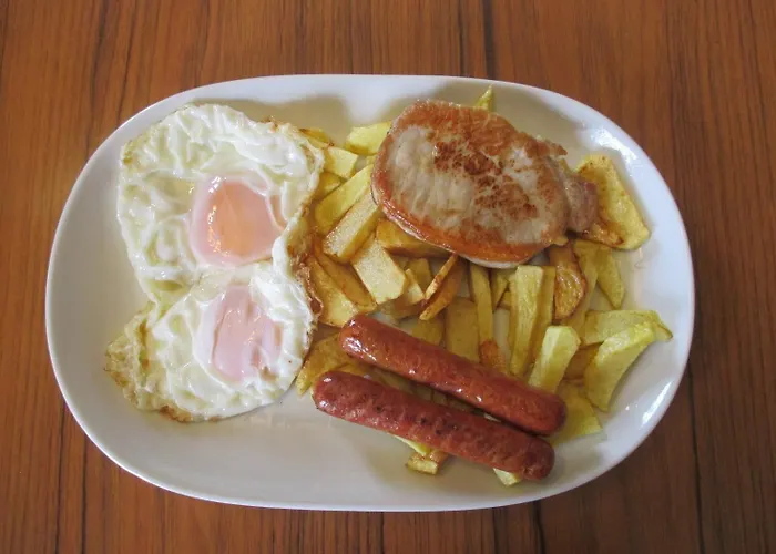 Ξενοδοχείο Chola *