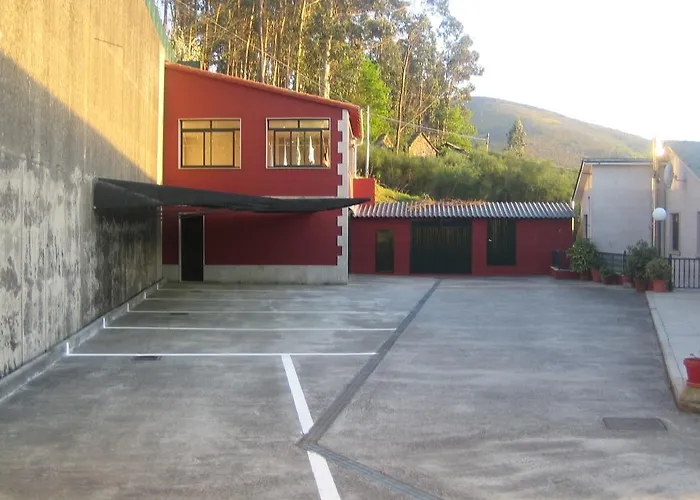 Ξενοδοχείο Chola *